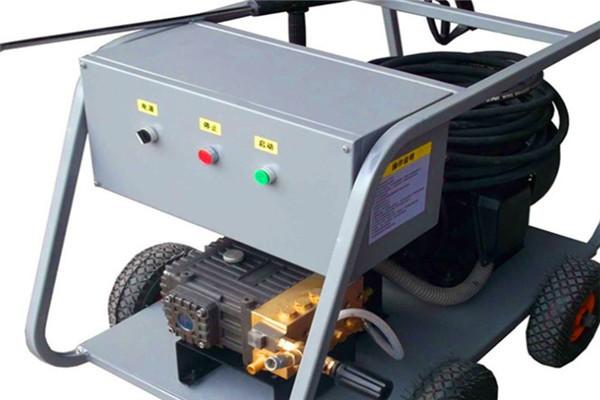 高壓管道清洗機(jī)的清洗方式